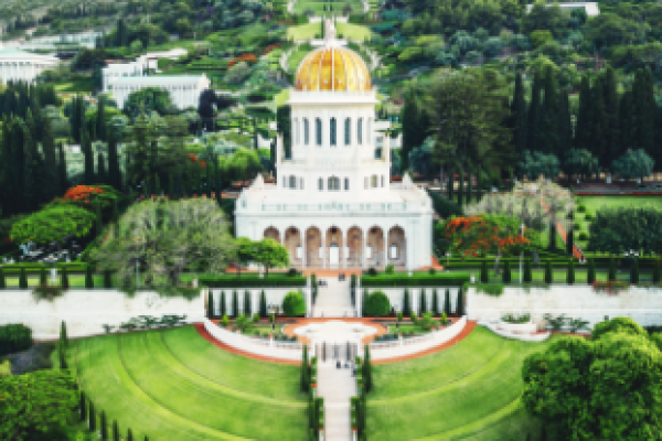 ameer-basheer-BkXaNtPC66w-unsplash